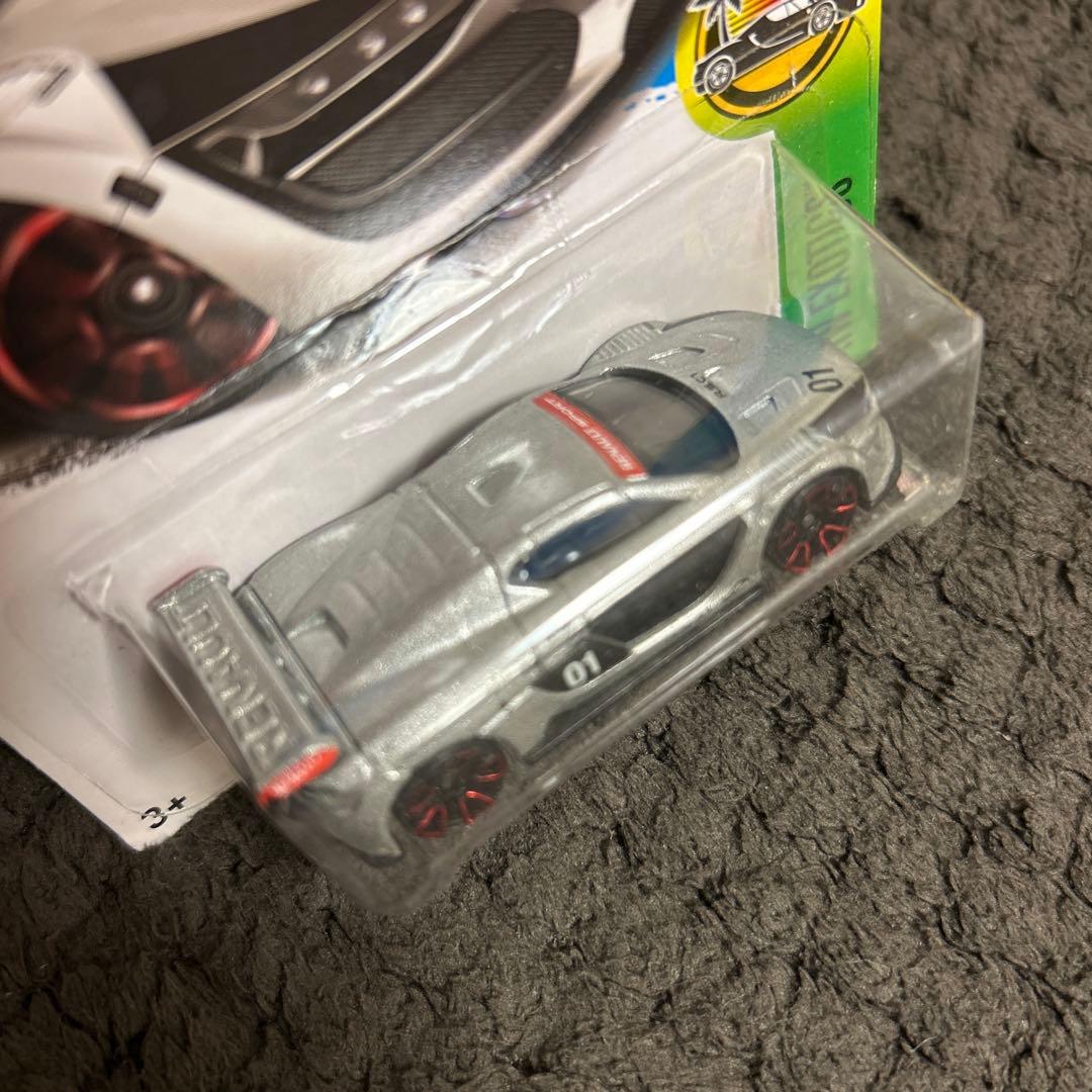 ミニカー Hot Wheels RENAULT SPORT R.S. 01