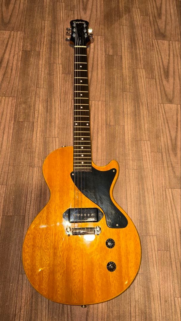 特別価格！レア！ コリーナ製 Epiphone Les Paul Jr CS