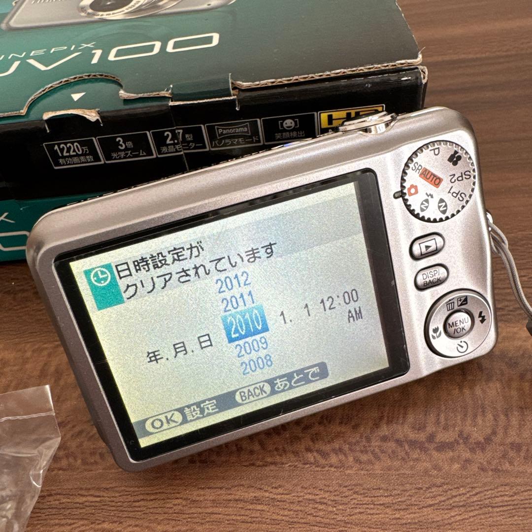 【美品】FUJIFILM FINEPIX JV100 コンパクトデジタルカメラ