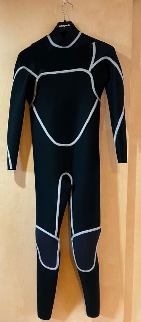 patagonia フルスーツ レギュレーターライト　メンズS