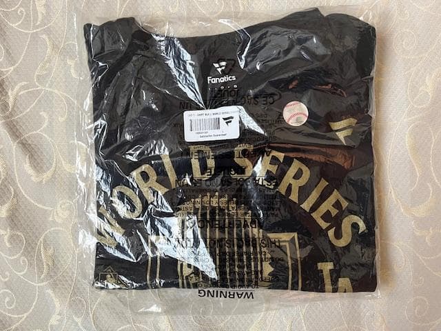 大谷翔平2025WSチャンピオンLAパレードロングBLACK/GOLDTEE/L