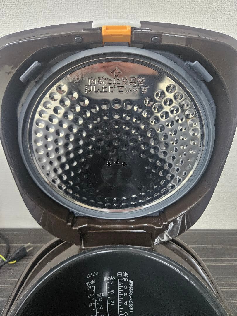 象印 1.8L 一升炊き 炊飯器 NW-VC18 大容量タイプ！ 23年製