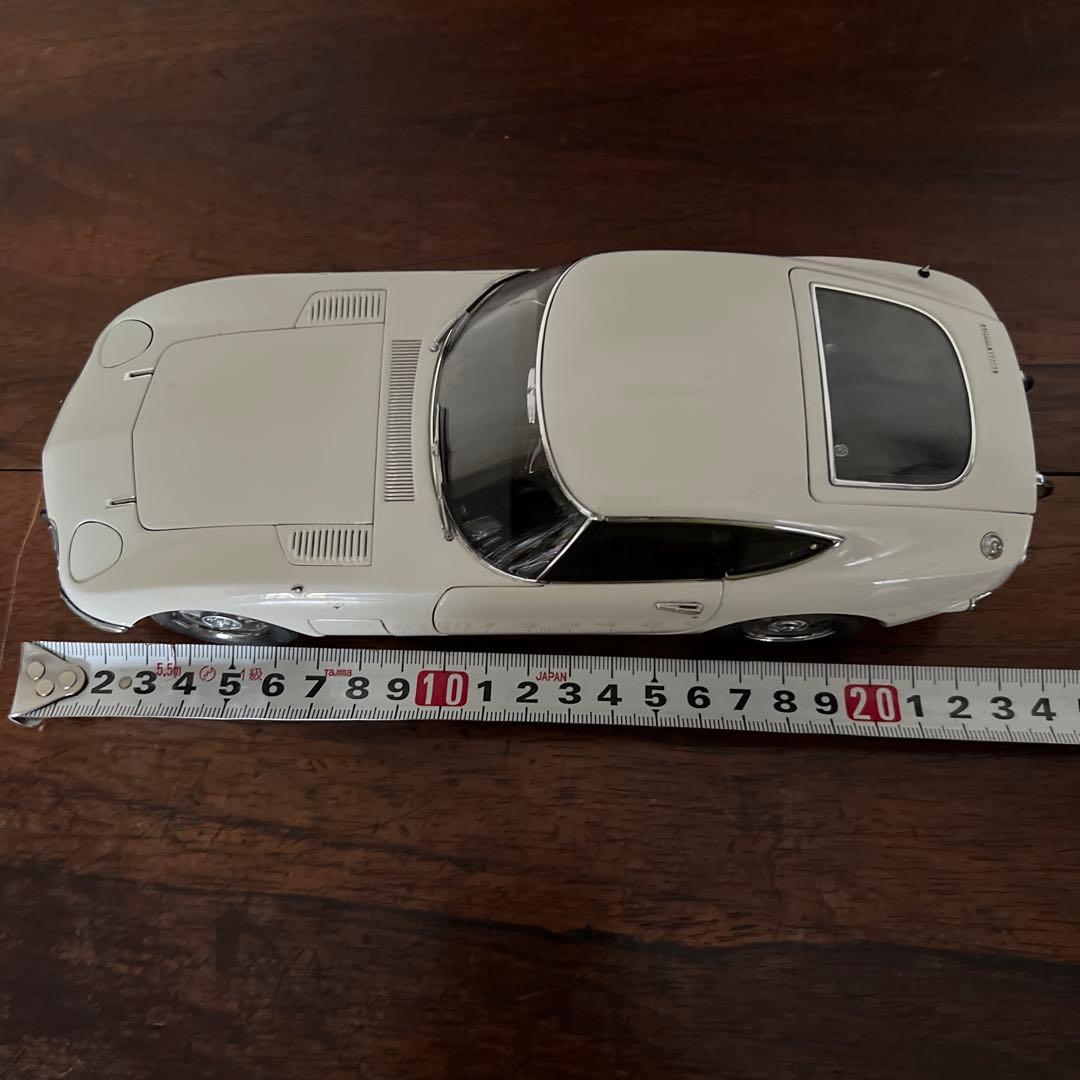 TOYOTA トヨタ2000 GT オートアートAUTOART 1/18 ②