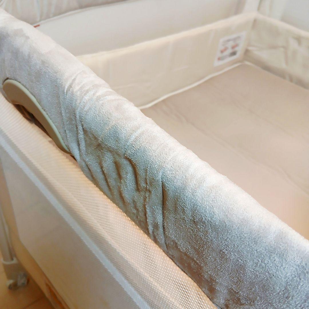 アップリカ　ココネル　エアープラス　ホワイトベージュ 収納袋つき