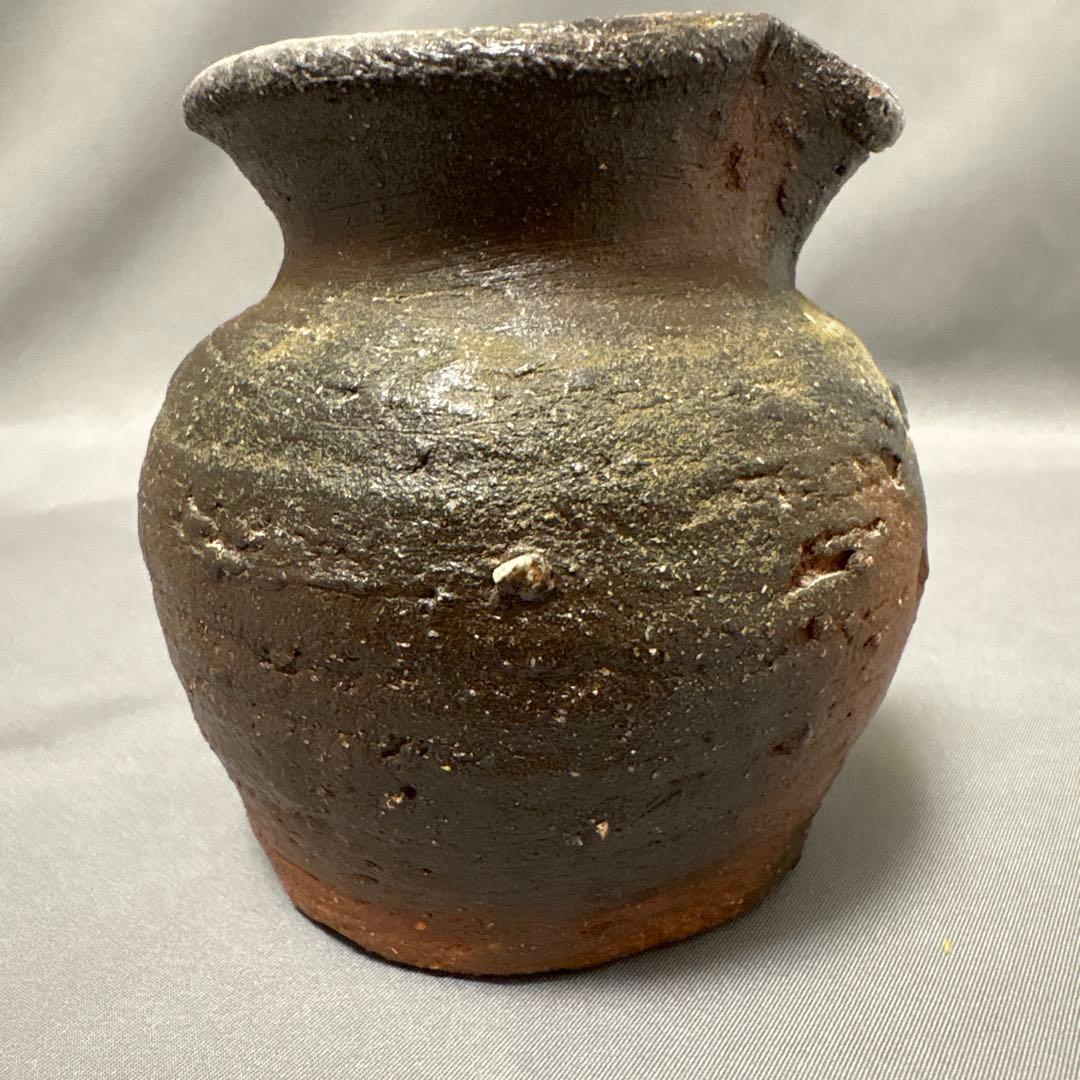 郷原良成　備前雀口壺