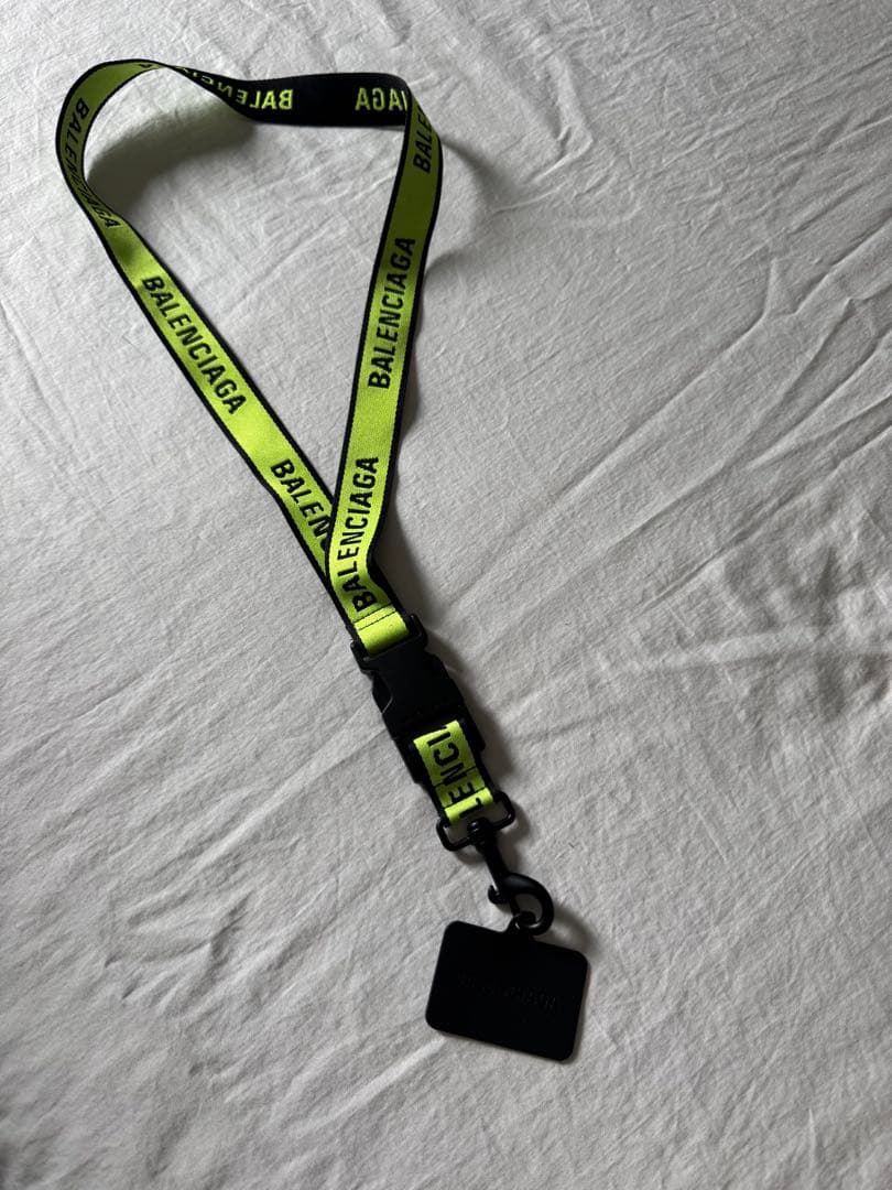 Balenciaga バレンシアガ　ネックストラップ