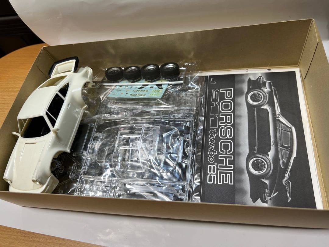 ポルシェ911ターボ ミニカー　プラモデル田宮　フジミ　雑誌