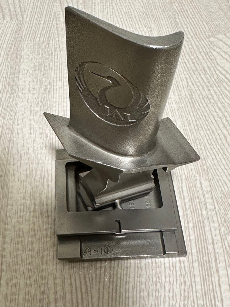 【貴重】JAL 日本航空　エンジンタービンブレード整備士加工品