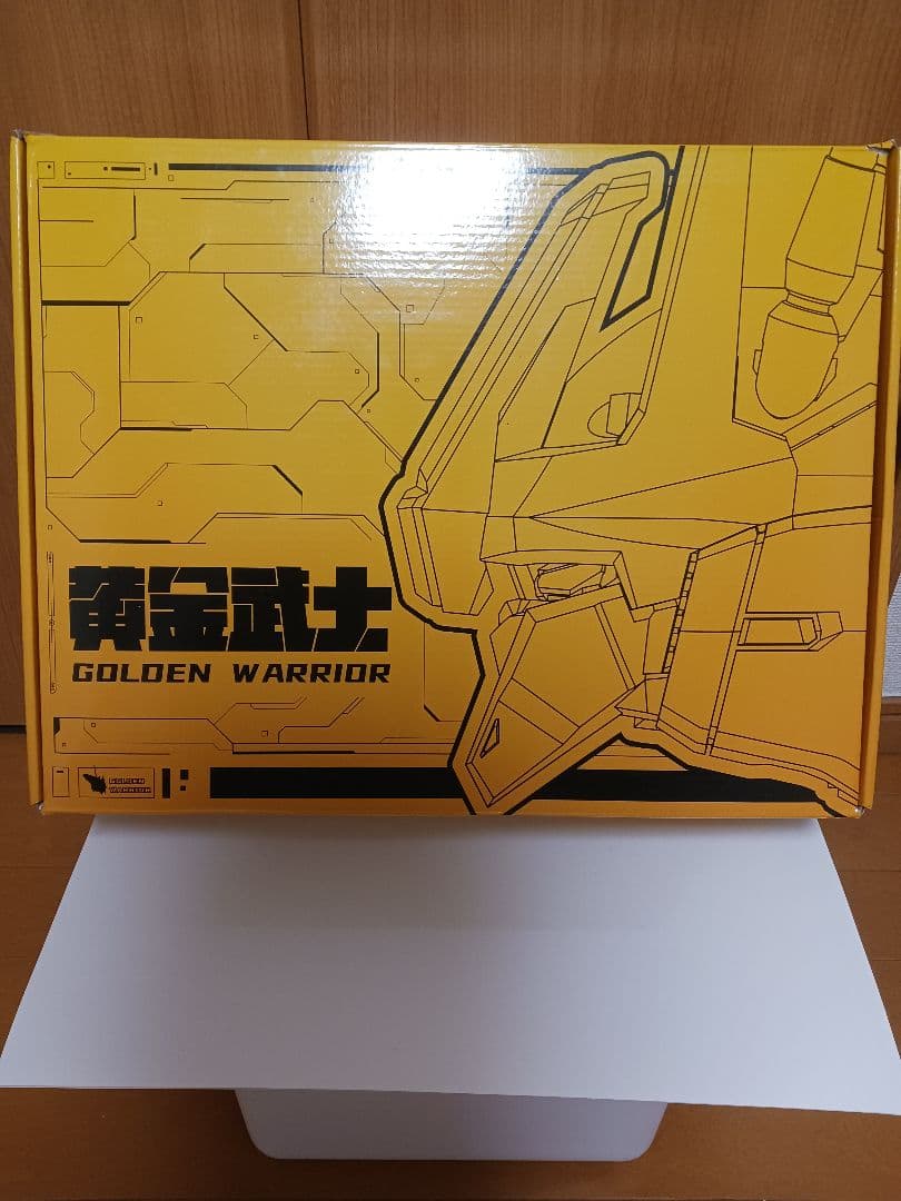 送料込み　神馬模型　1/100 黄金武士　塗装完成品タイプ2