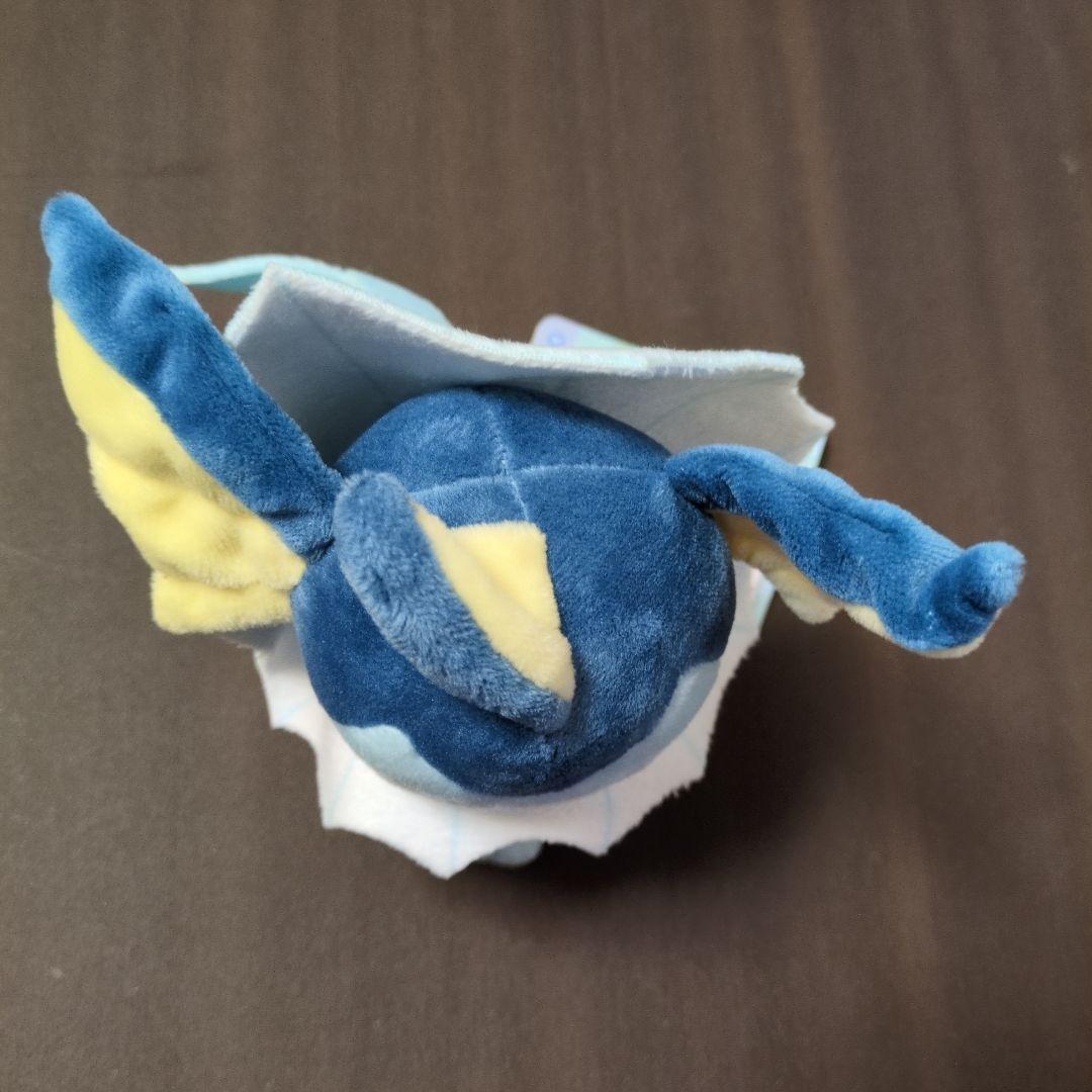 へんしん！メタモン　ぬいぐるみ　ニンフィア　シャワーズ