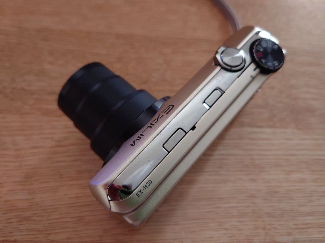 l**様 CASIO EXILIM デジカメ★EX-H30 カシオ エクシリム