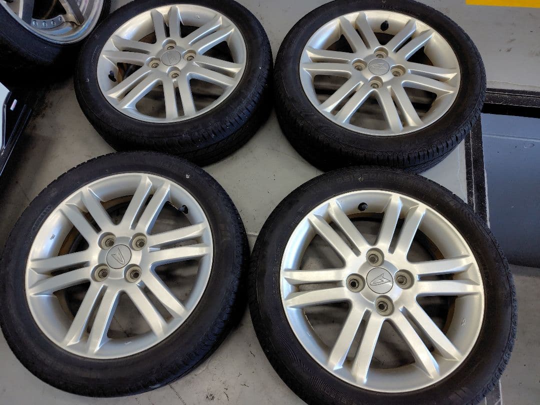 LA100Sムーブカスタム純正アルミタイヤ4本セット/12000円