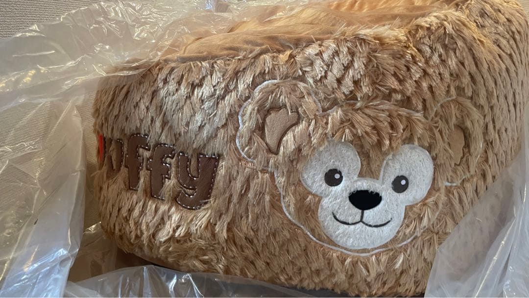 ディズニーシー35周年　ダッフィー ビーズクッション 新品未使用