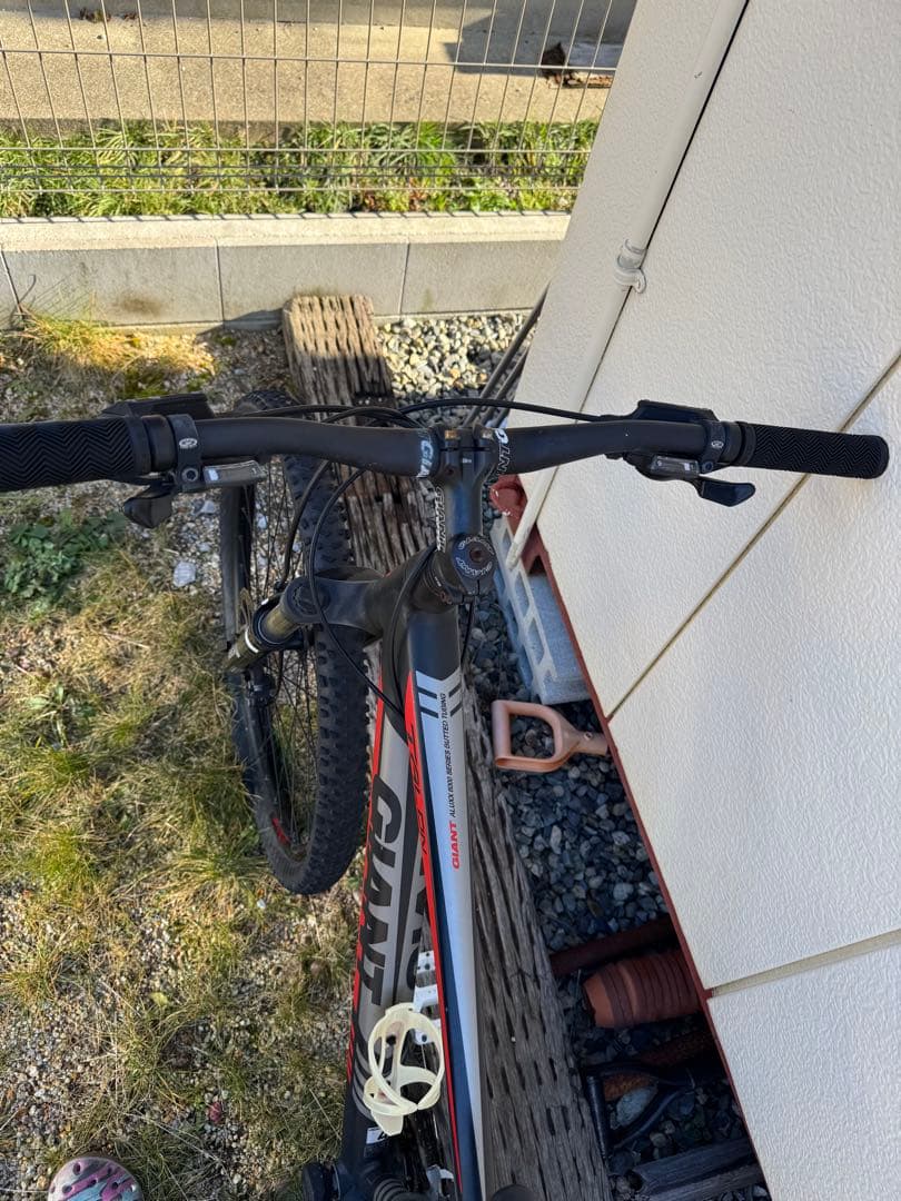 m*a様 Giant マウンテンバイク 27.5インチ レッド/ブラック