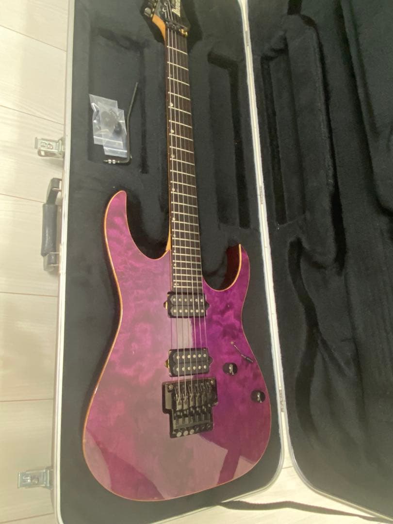 ギター Ibanez J.Custom