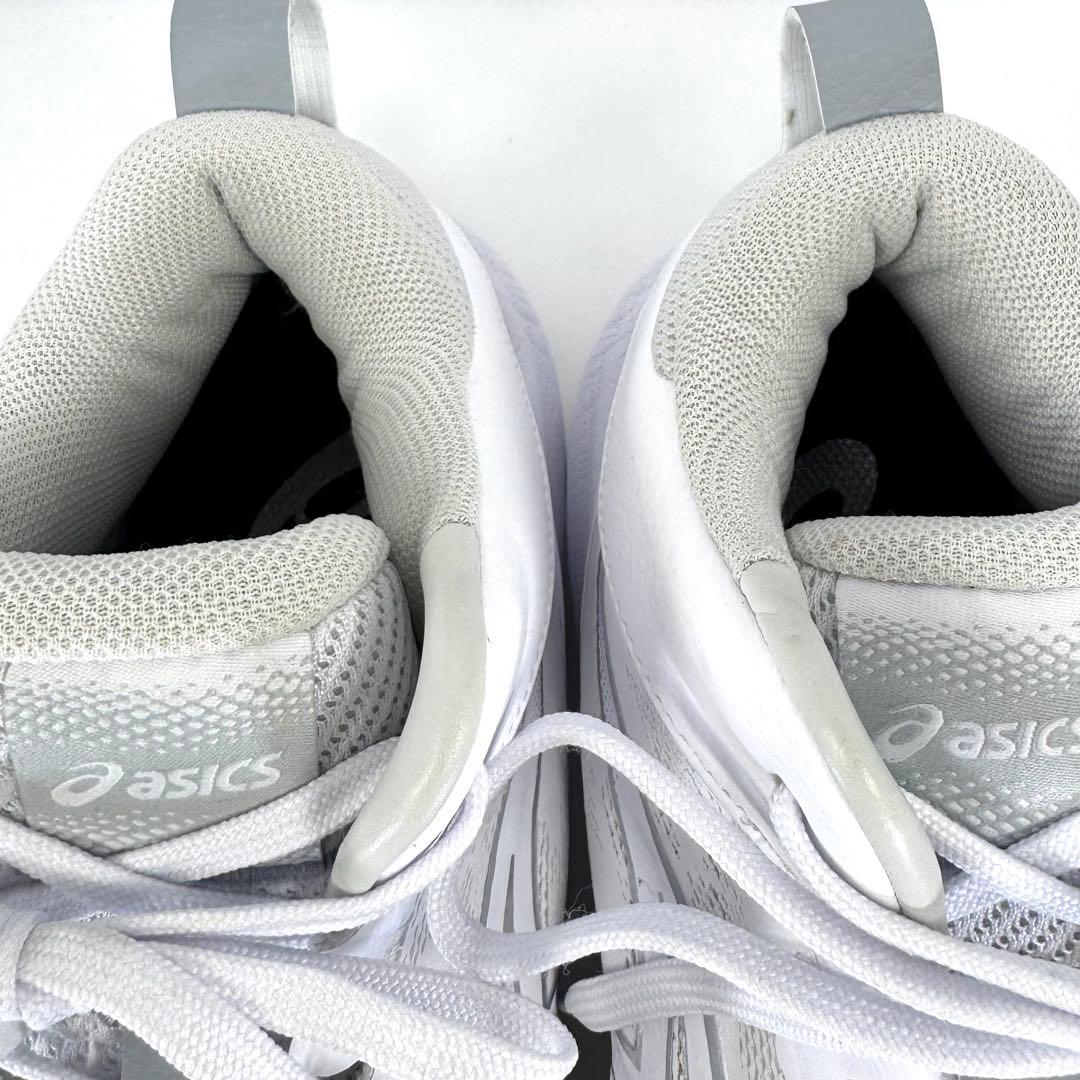 【asics】アシックス（28.5cm） GELHOOP V17 美品