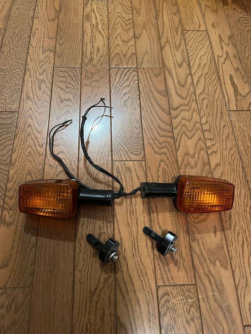 cb750f テールランプ、ウインカー