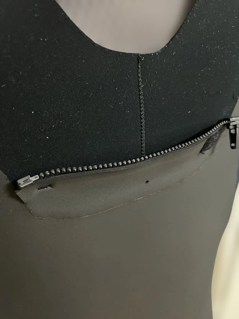 【極美品】BEWET  セミドライ 5mm/3mm XL（使用回数2）