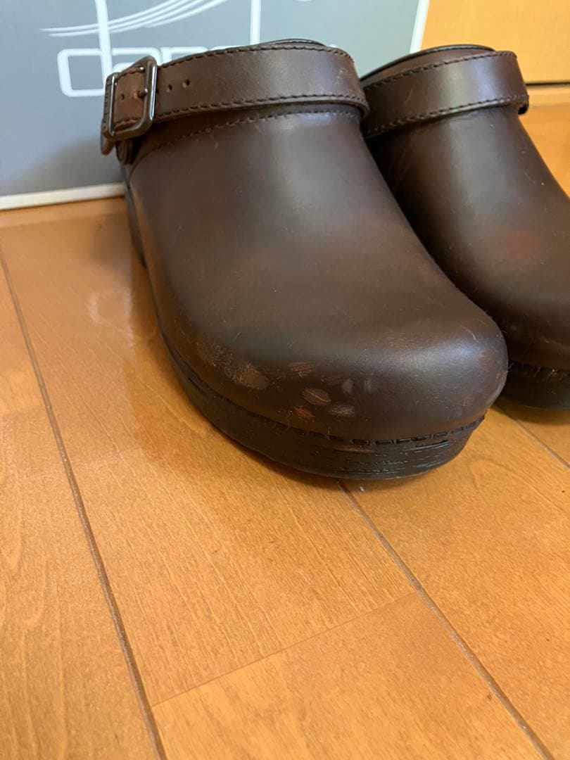 ダンスコ Dansko イングリッド　Antigue Brown 38