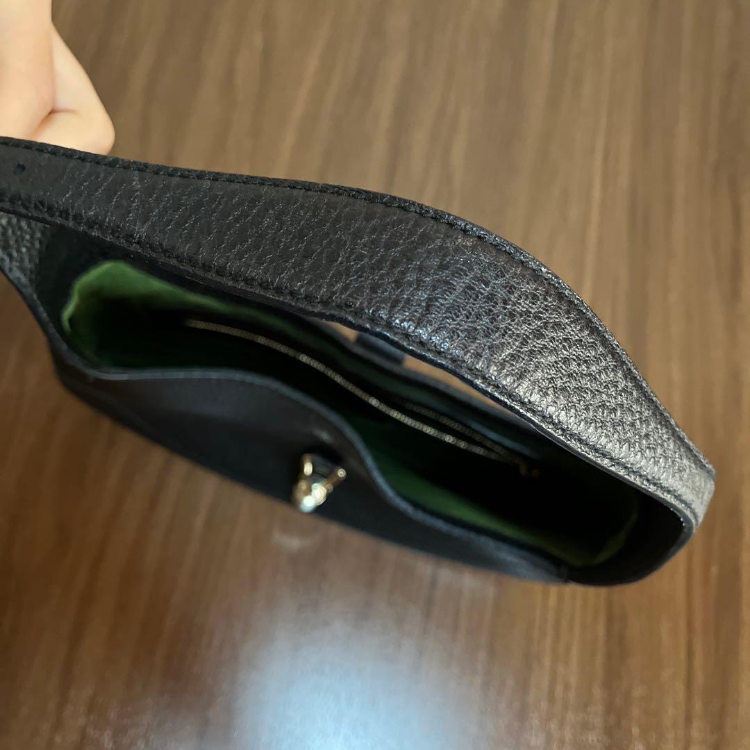 GUCCI グッチ　ワンショルダーバッグ