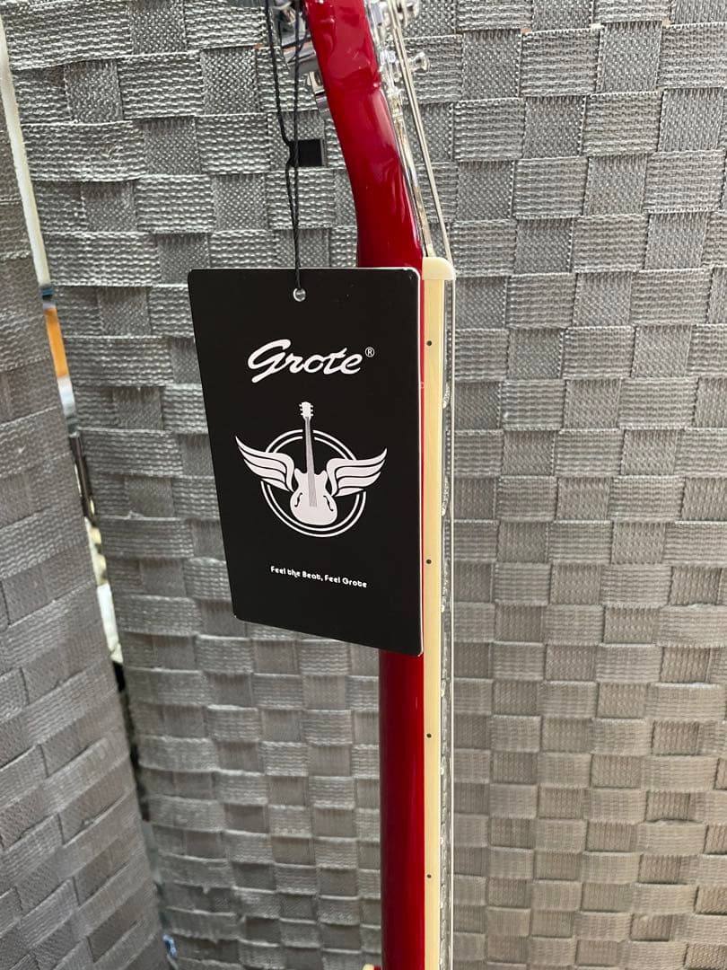 GROTE Jazz Electric Guitar （RED） セミアコ