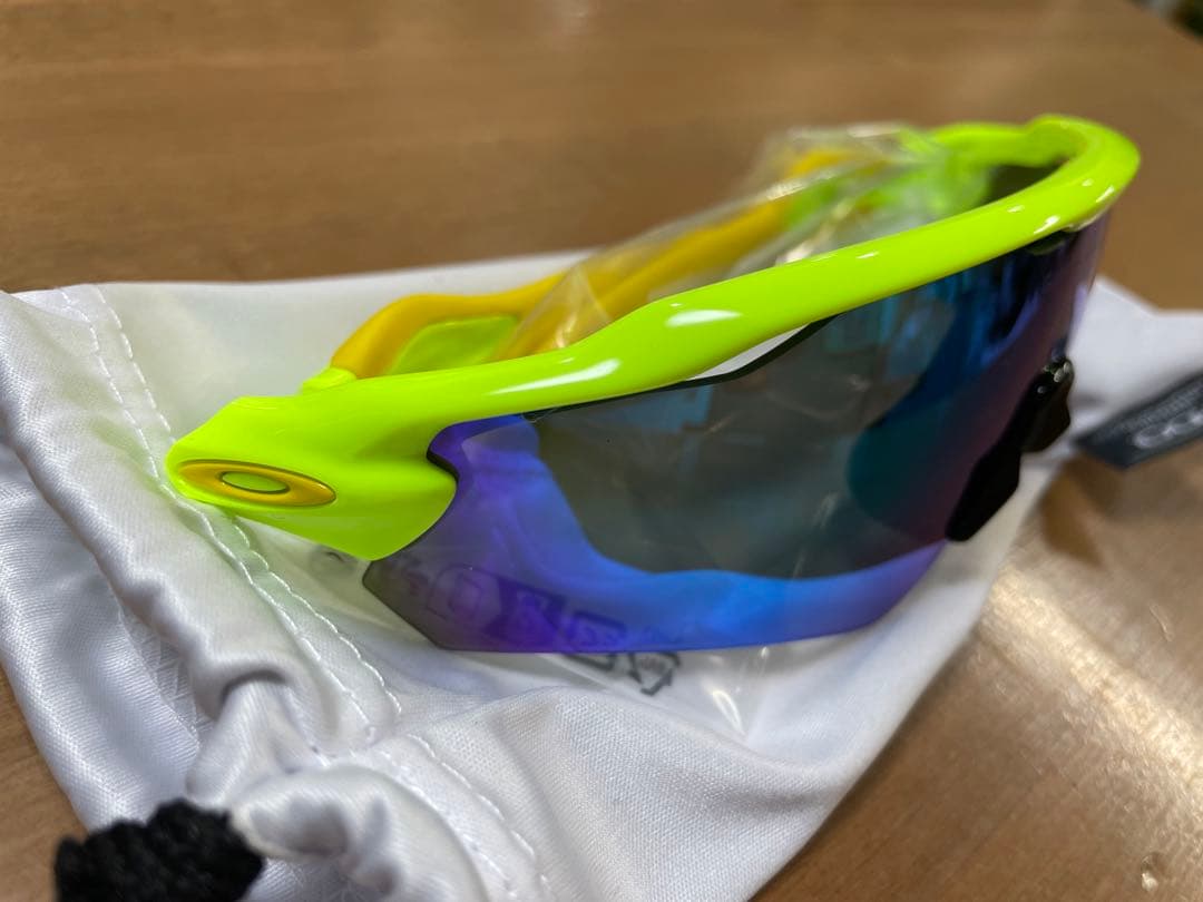 オークリー　カスタムオーダー　野球