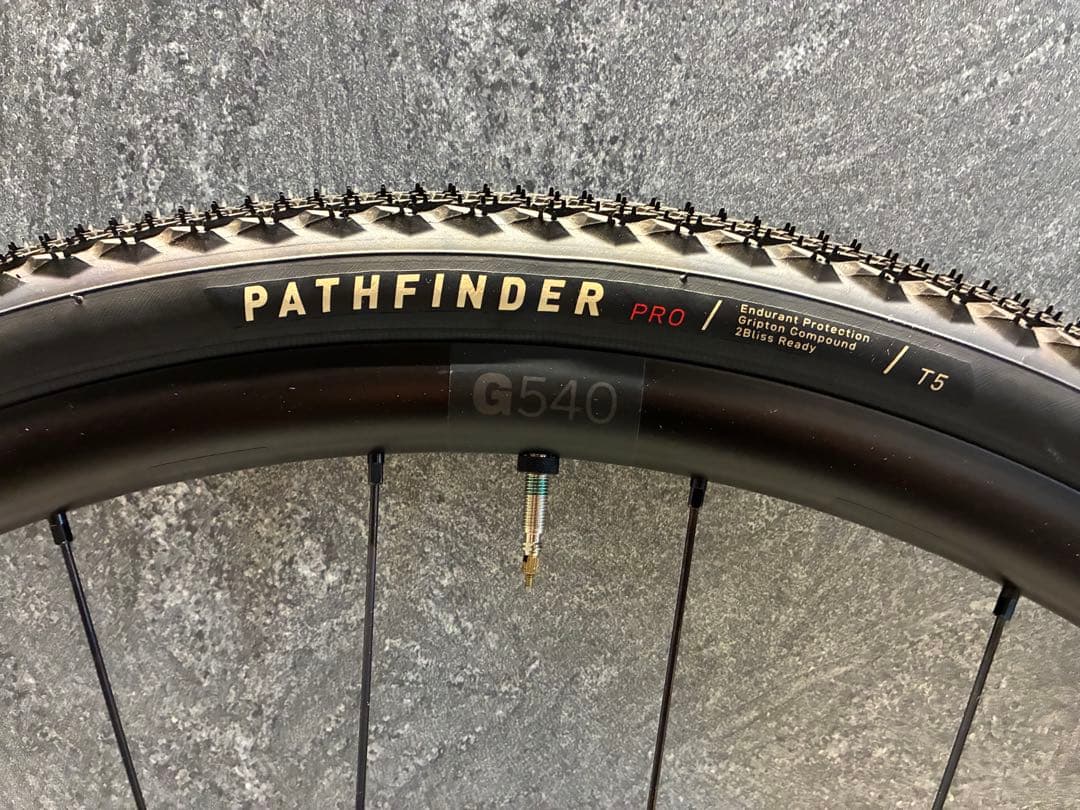 完成車外し DT SWISS G540 タイヤ スプロケ付き