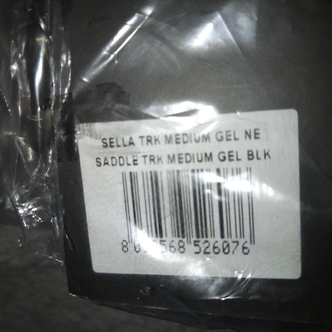 【最安値・未開封品】SELLE SMPサドルTRK MEDIUM GELブラック