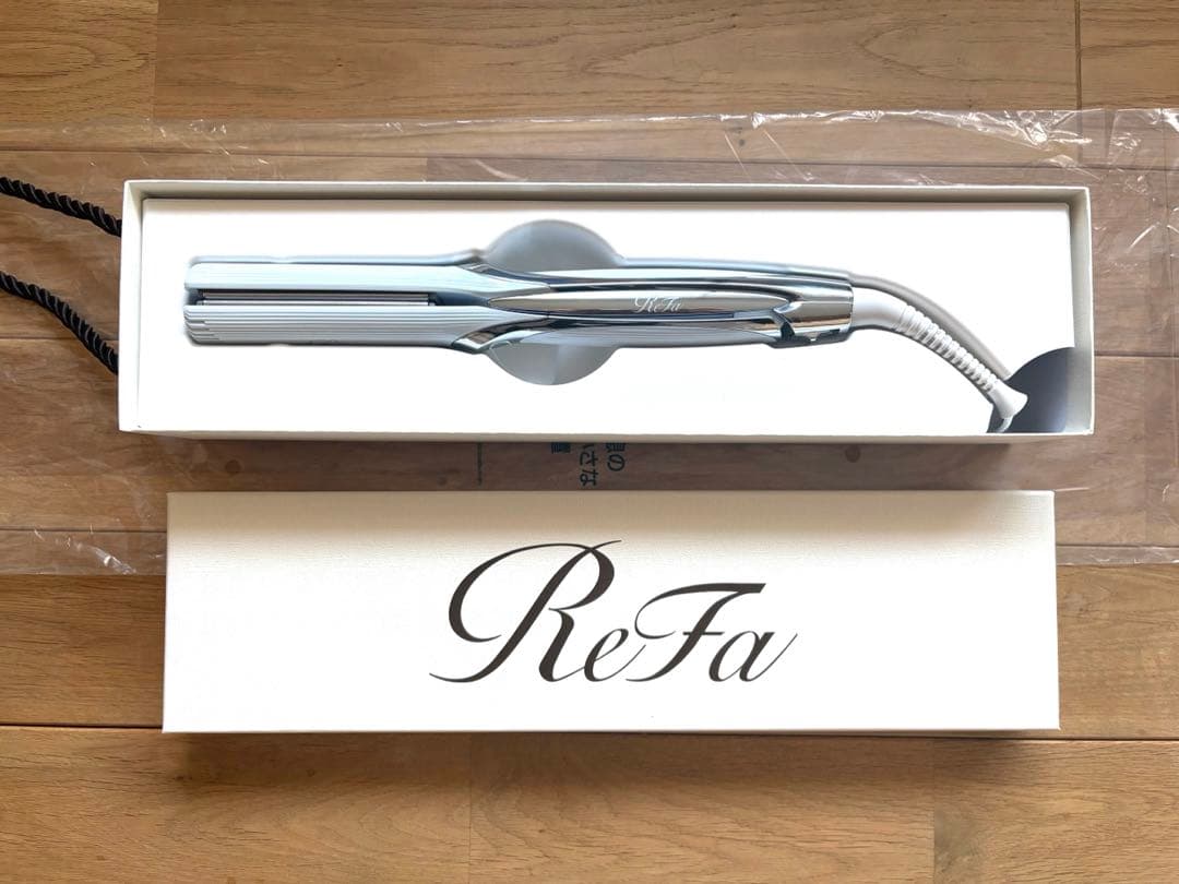 新品•未使用品 Refa RE-AT-02A リファ ストレートアイロン プロ