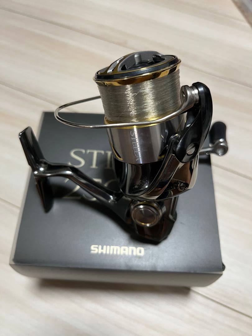 シマノ　Shimano 14 ステラ　STELLA 2500S
