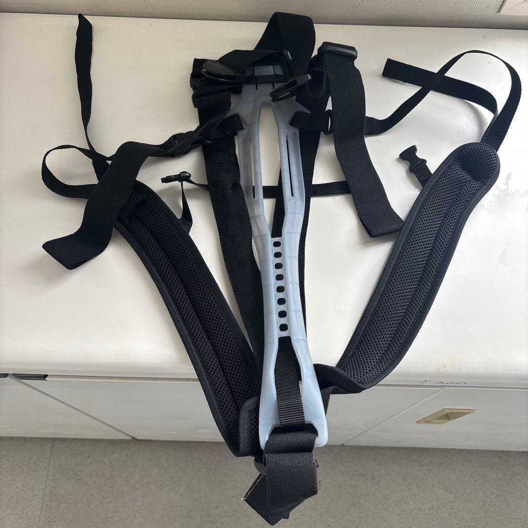 サポートジャケット 外骨格の力で足腰を支える