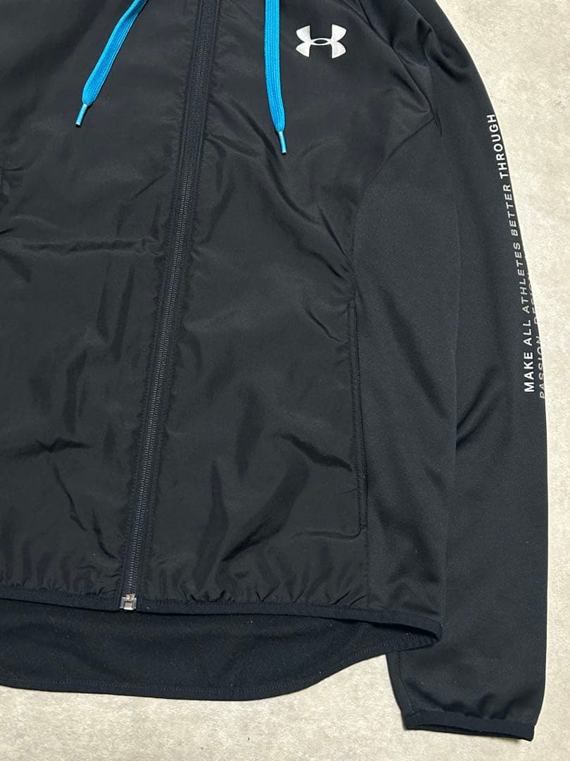 極美品 セットアップ アンダーアーマー ジャージ Mサイズ パーカー パンツ 黒