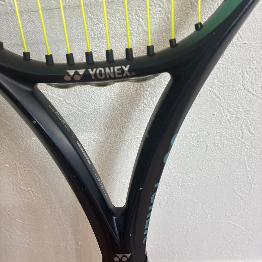 ヨネックス　EZONE 100 2022（G2） テニスラケット
