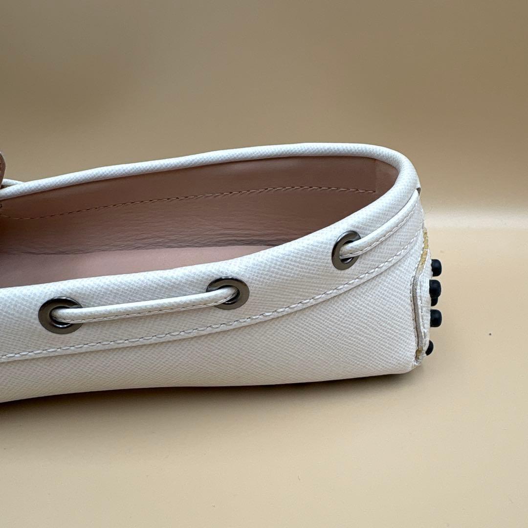 【未使用級　美品】Tod's トッズ　革靴　ドライビングシューズ21.5cm