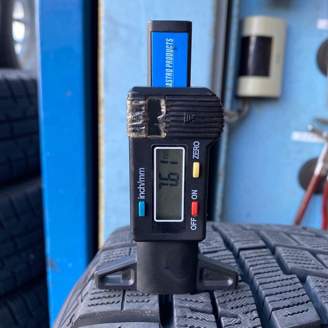 バリ溝ヨコハマスタッドレスセット215/65R16アルファード、ヴェルファイア