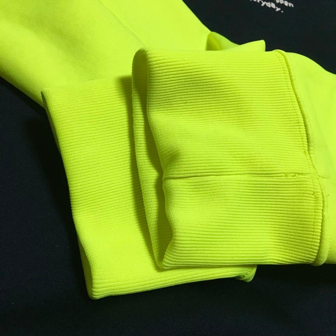 ラフアンドスウェル　両面プリントパーカー　ダンボールニット　サイズＬ