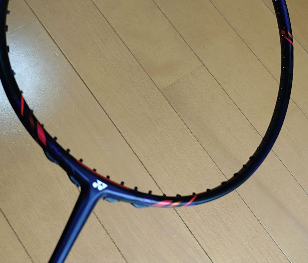 ヨネックス　バドミントンラケット　ボルトリックグランツ　4UG6