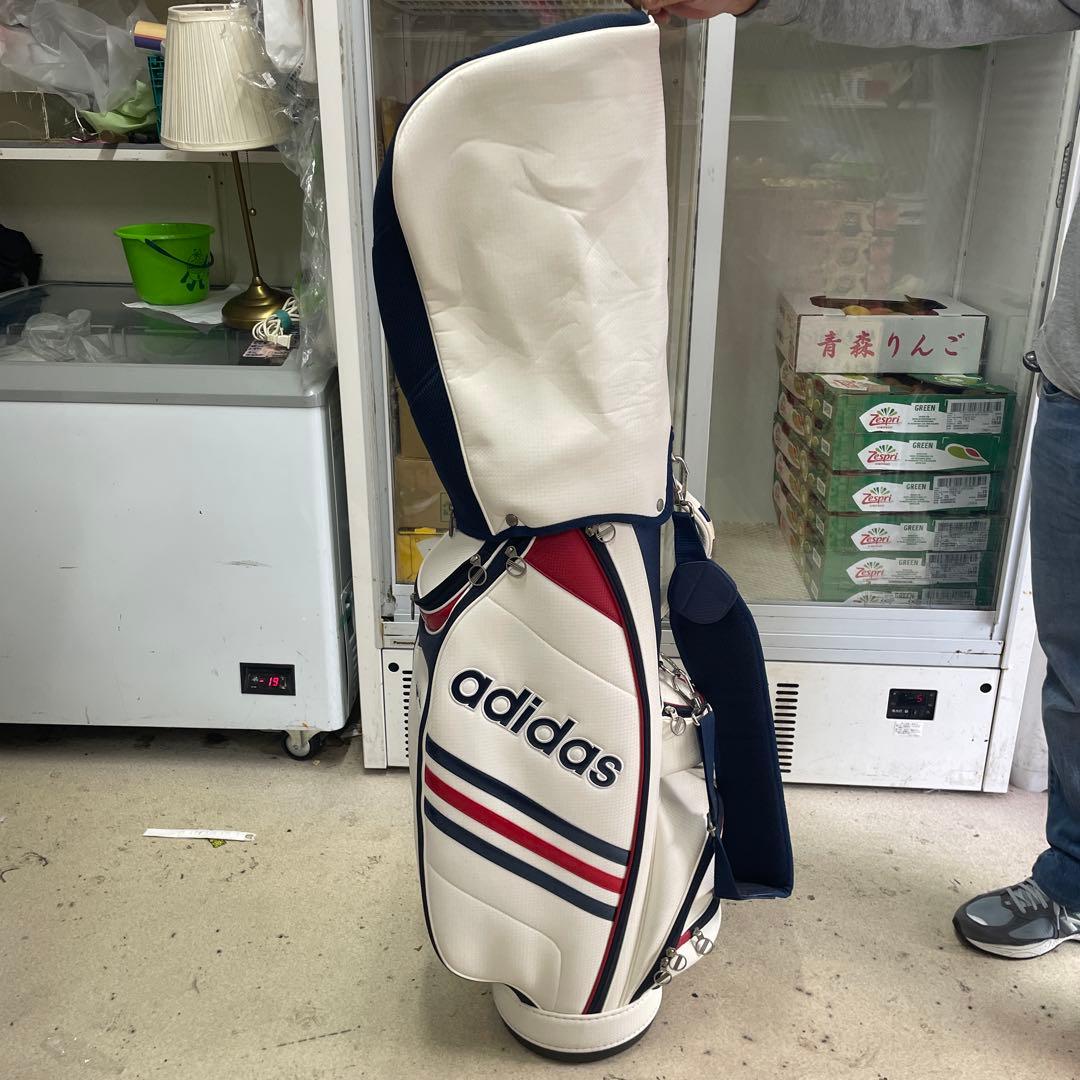 adidas ゴルフバッグ 1949年モデル ホワイト/ネイビー/レッド