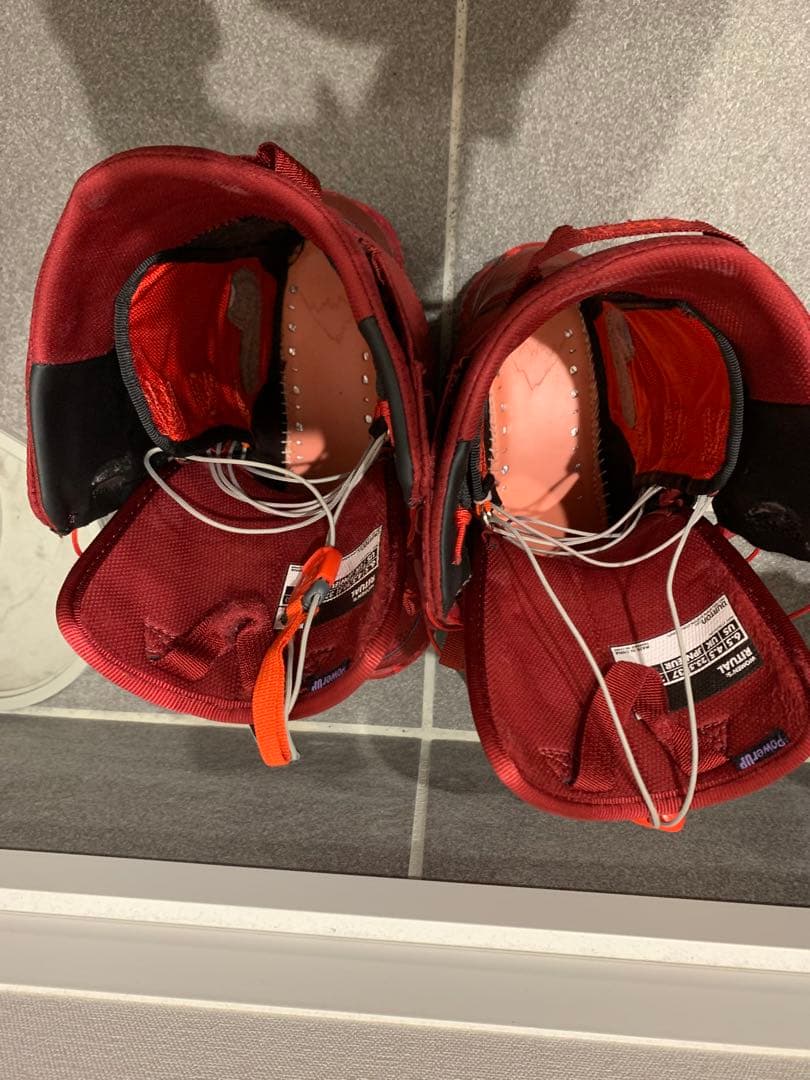 Burton バートン女性用ボードブーツ RITUAL レッド 23.5