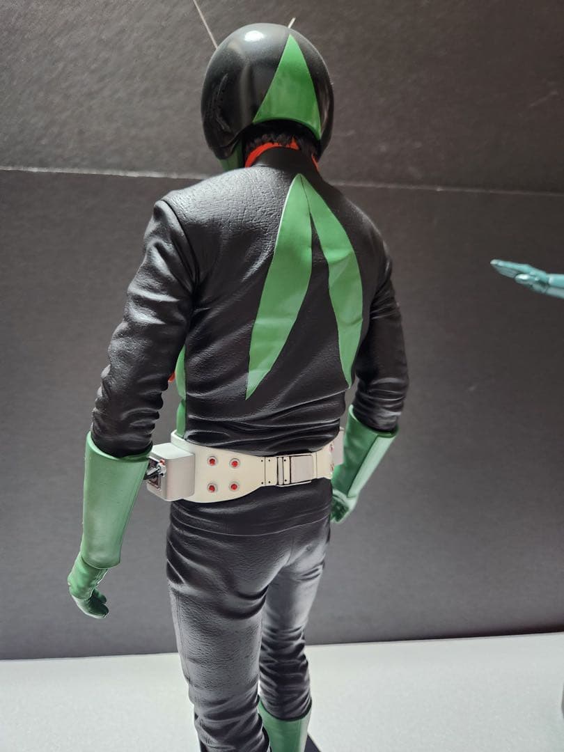 【遂に出品！究極のプロ完成品No4 】電飾メガソフビ仮面ライダー1号 桜島vr