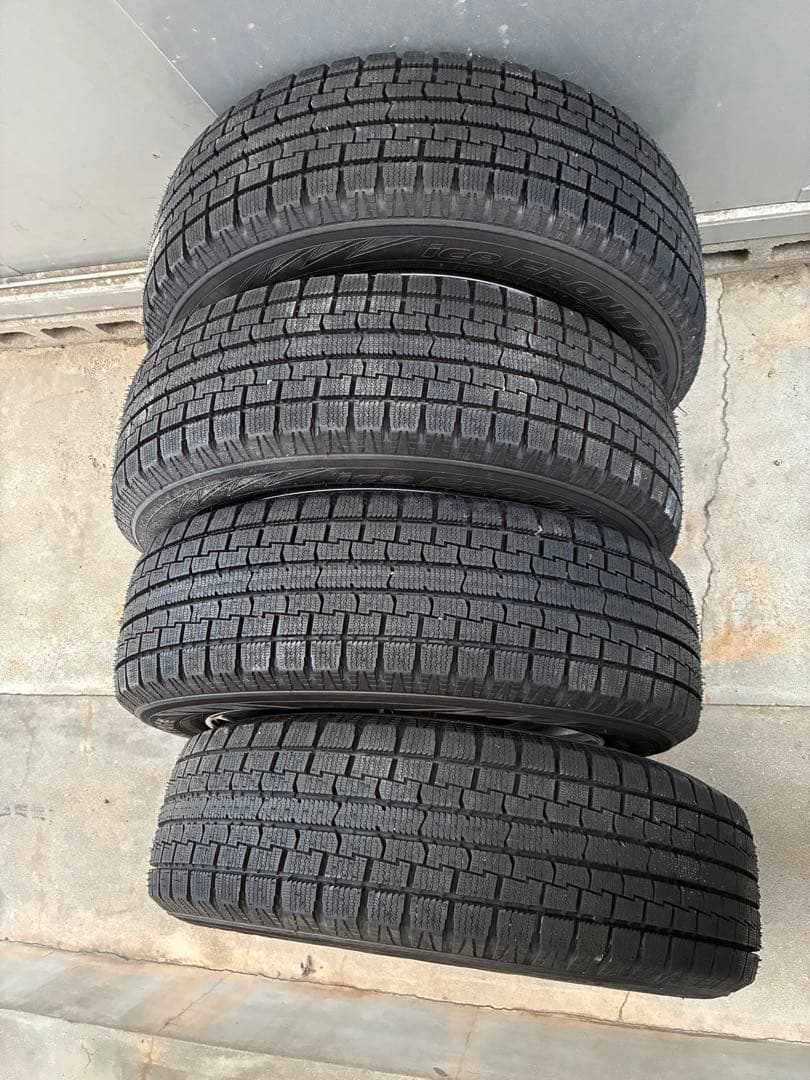 週末セール‼️スタッドレスタイヤ　175/65R15 ホイール付きセット①