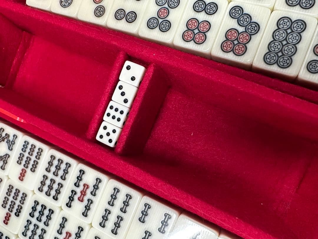 金龍印　高級麻雀牌　未使用品　希少品