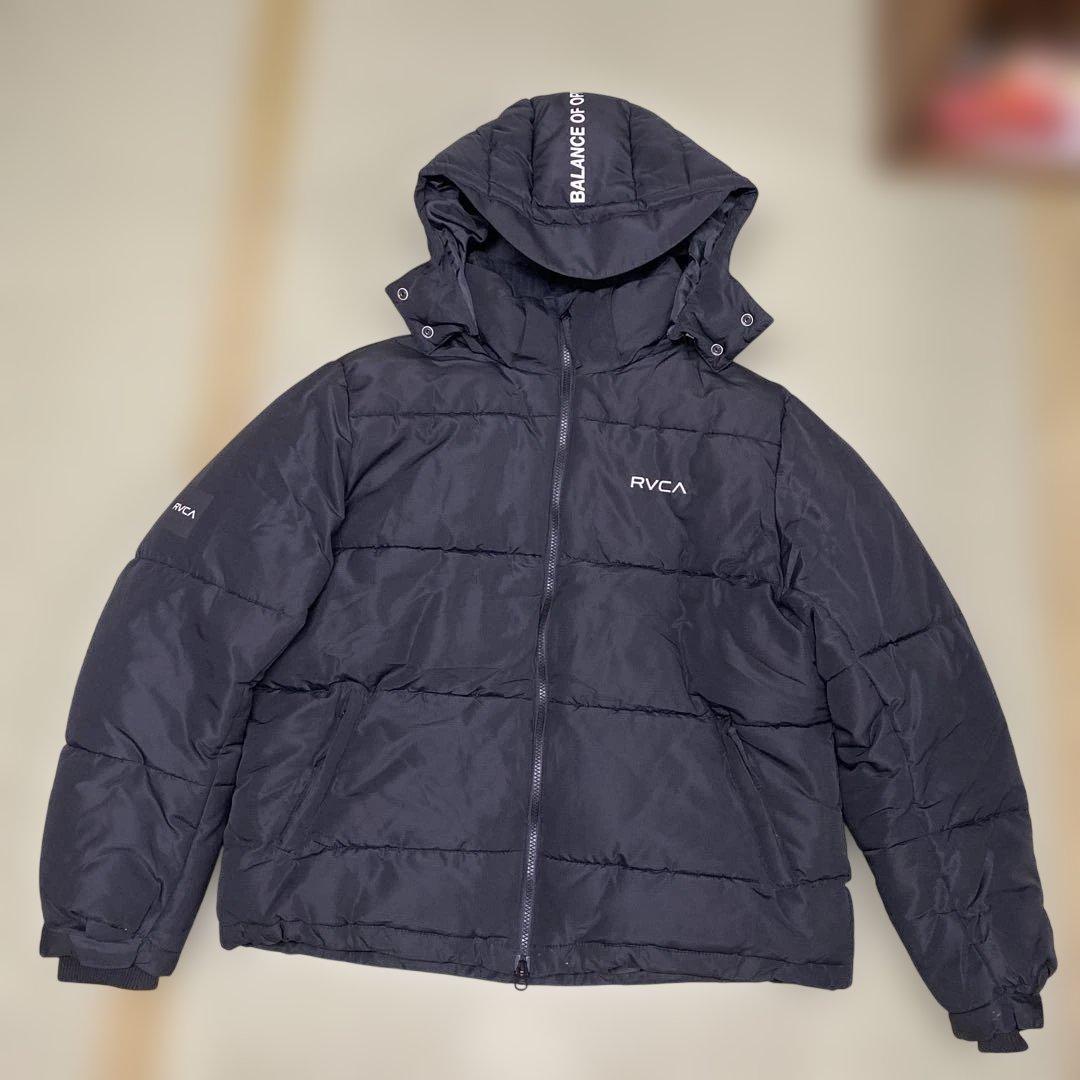 RVCA ブラックダウンジャケット フード付き　Mサイズ