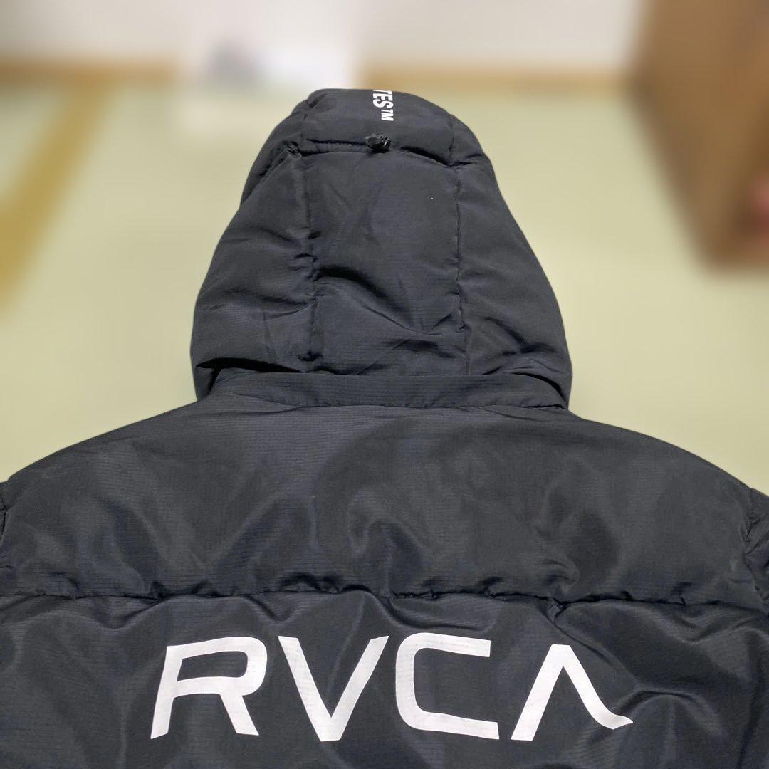 RVCA ブラックダウンジャケット フード付き　Mサイズ