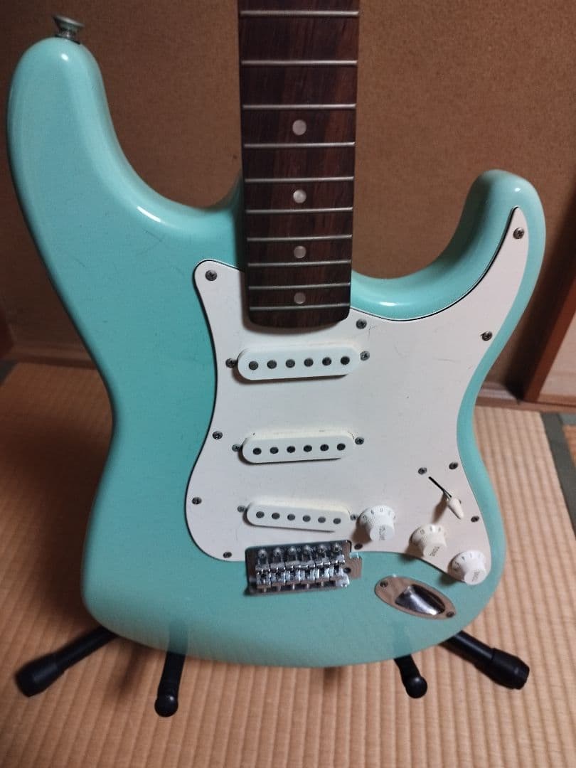 Squier affinity stratcaster エレキギター