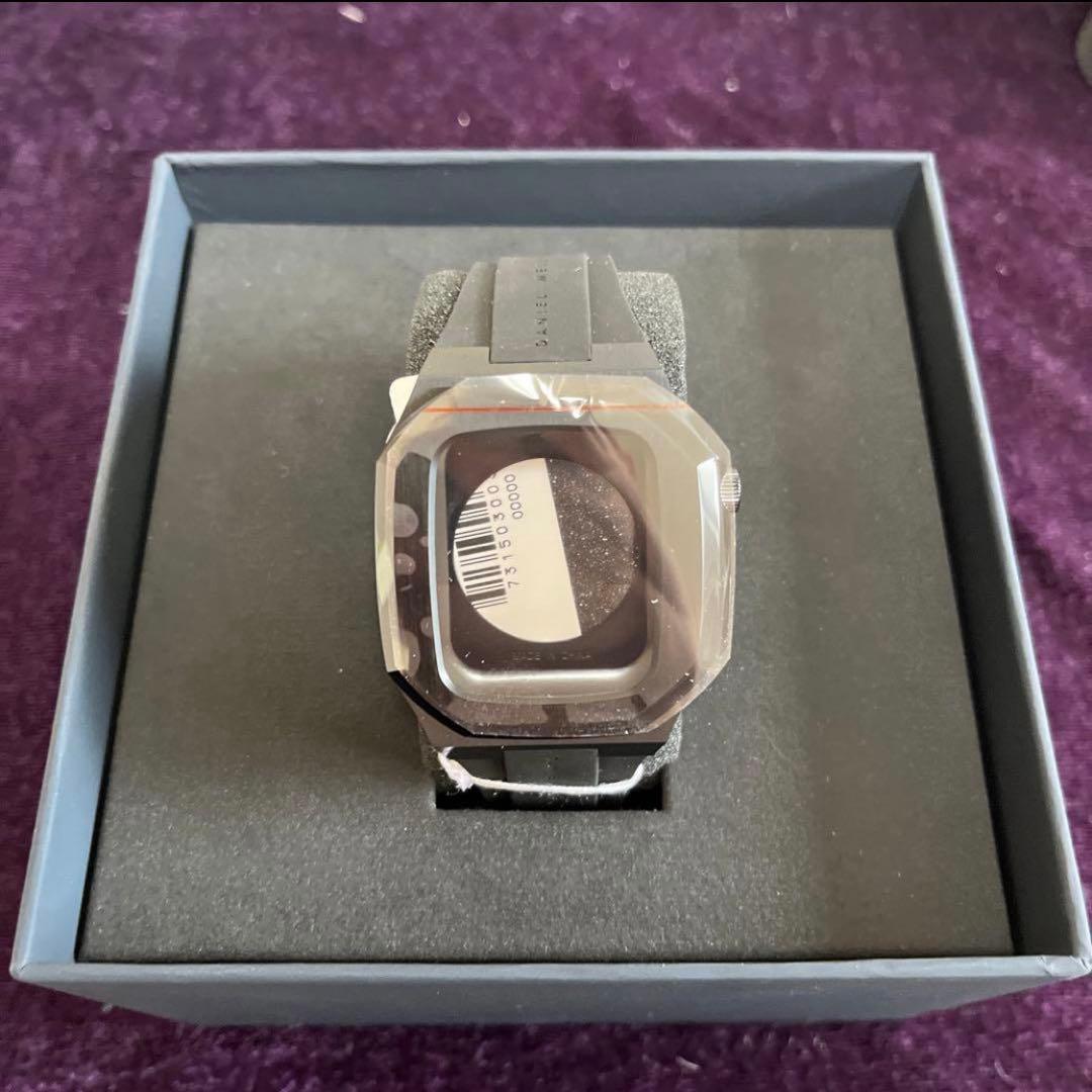 値段交渉OK⭐︎新品⭐︎ダニエルウェリントン⭐︎アップルウォッチ⭐︎DW01200003