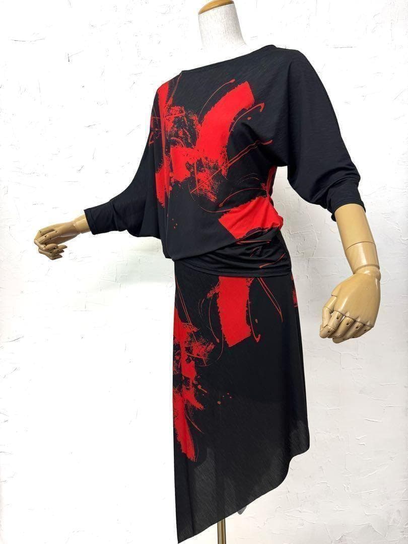 【ラテン】新品　黒　ツーピース　ドルマンセットアップ　赤黒　ｒ759