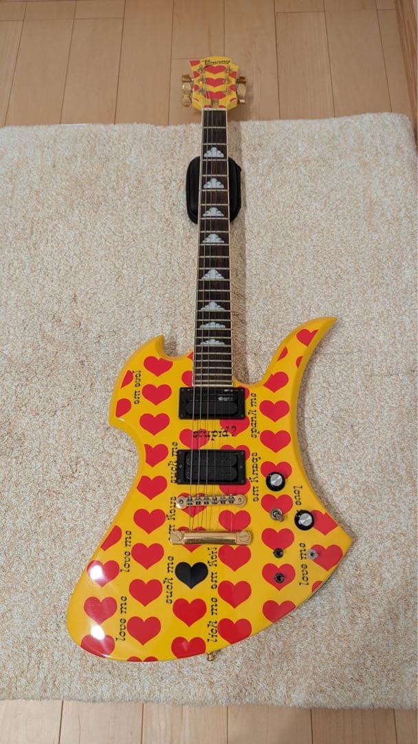 FERNANDES burny MG-145S hideモデル イエローハート