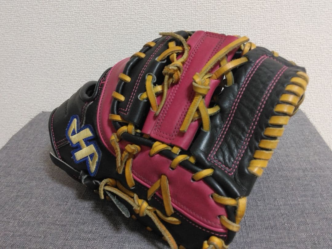 ハタケヤマ軟式ファーストミット　匠シリーズ