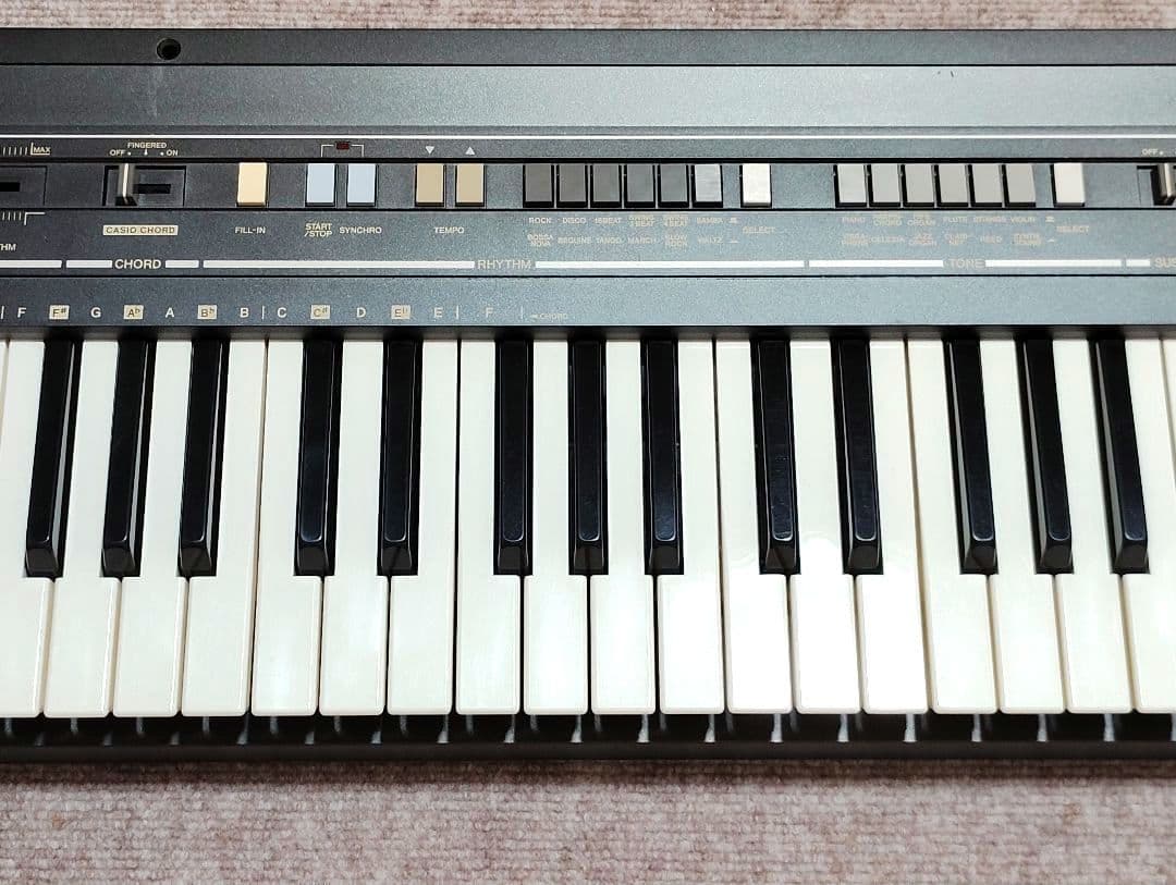 CASIO カシオ　Casiotone CT-350　電子キーボード　専用箱なし